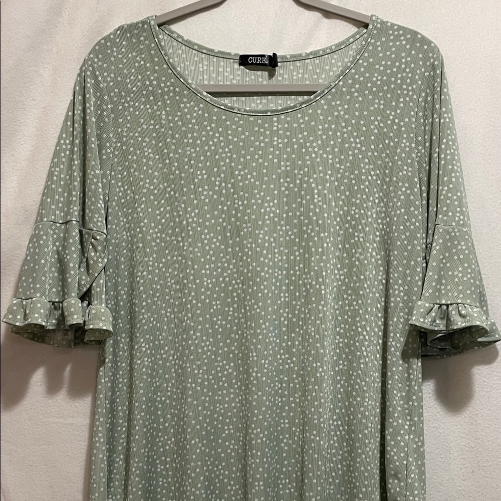 Cure Women's Sage Polka Dot Ruffle Sleeve Top